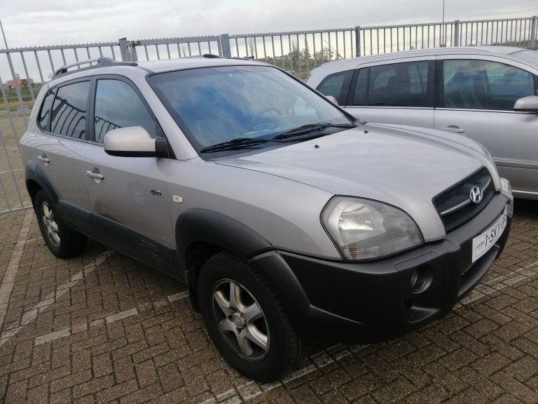 2.0 crdi 4wd. Hyundai Tucson 2007 2.0. Хендай Туссан 2005. Туссан 2010. Хендай Туксон 2010 года.